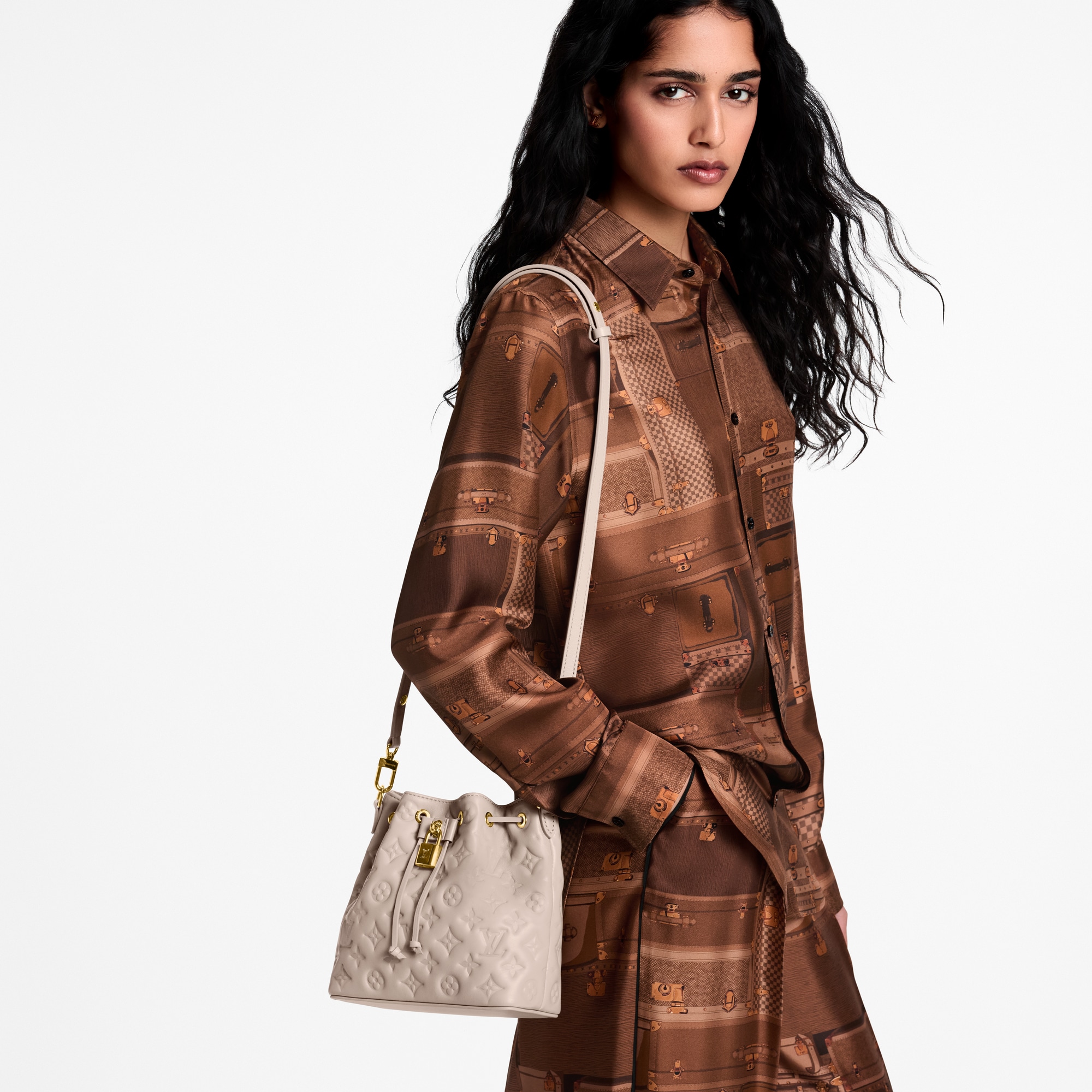 Women's Coussin Handbags | LOUIS VUITTON ®